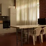 A Pochi Passi Dalla